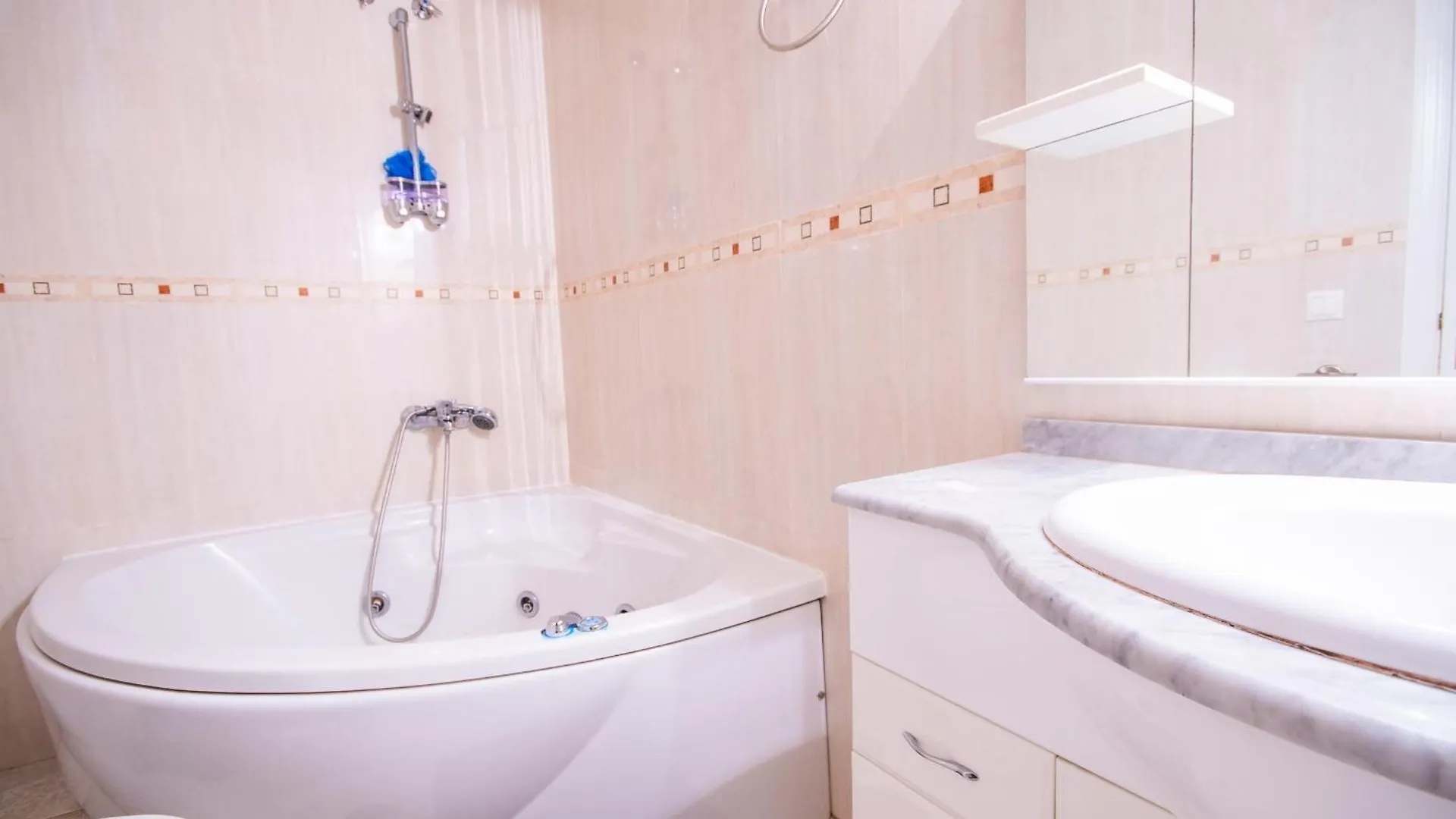 Cubo'S Apartamento 2 Concha Del Mar Fuengirola Spagna